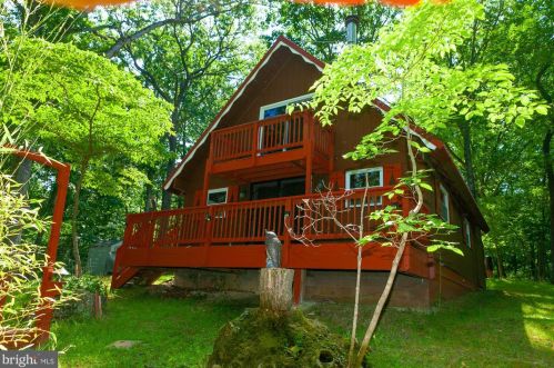 150 White Dogwood Pl, Harpers Ferry WV 25425 exterior