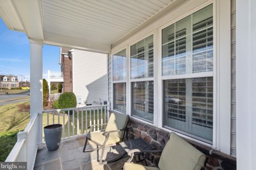 15730 Trongate Ct, Leesburg, VA 20176-7631