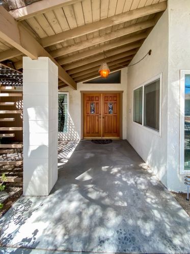 608 Las Posas St, Ridgecrest, CA 93555-3326