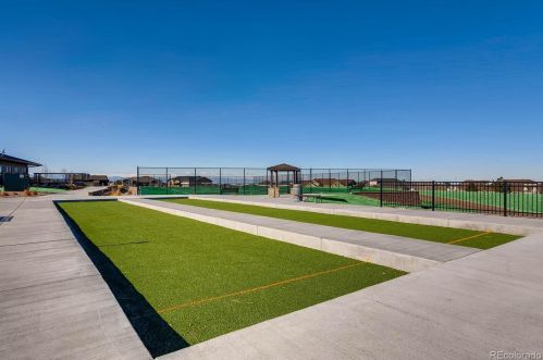 22586 Glidden Dr, Aurora CO  80016 exterior