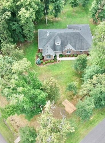 4212 Foxborough Ct, Kankakee, IL 60901-7023