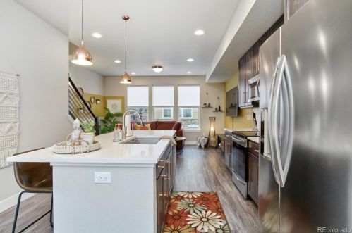 6749 Tempe Ct, Aurora CO  80016-2778 exterior