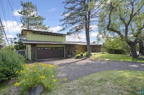 144 Lyons St, Duluth, MN 55811-2349