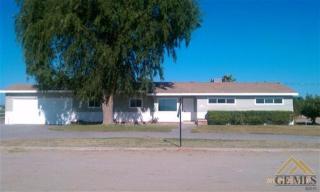 11845 Stradley Ave, Mc Farland, CA 93250-9640