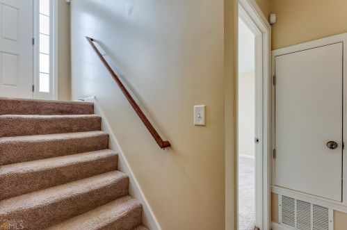 4093 Ward Lake Rd, Ellenwood, GA 30294-1728