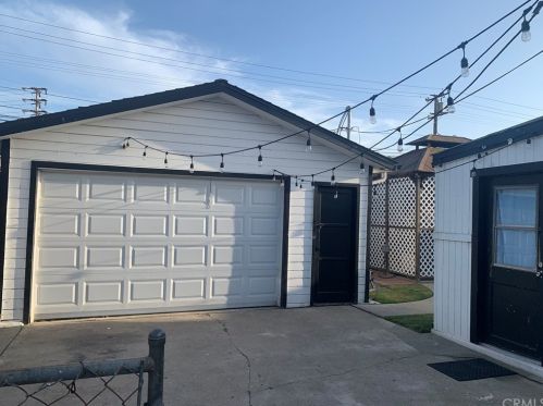 6156 Agra St, Bell, CA 90201-1706