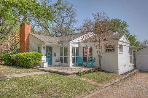 6445 Rosemont Ave, Fort Worth TX  76116-4443 exterior