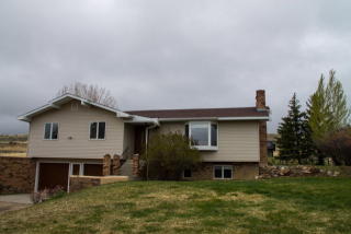 13 Dragon Fly Dr, Cody, WY 82414-6601
