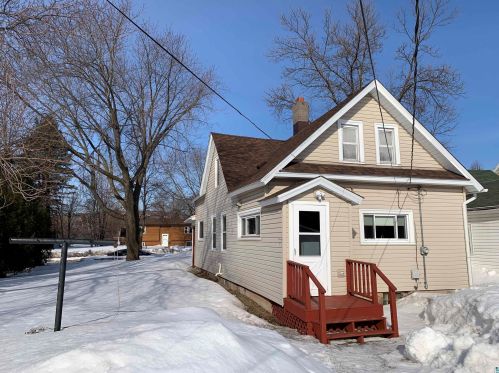 222 61st Ave, Duluth, MN 55804-2548