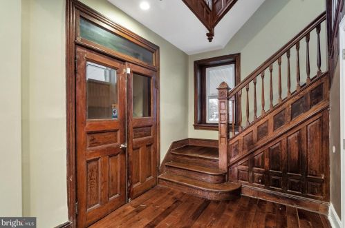 1113 63rd St, Philadelphia PA 19142-2309 exterior