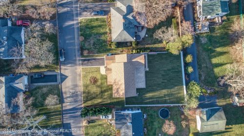 57 Louis Cir, Tinton Falls NJ  07701-6220 exterior