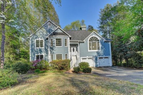 4514 Forest Peak Cir, Marietta, GA 30066-1745