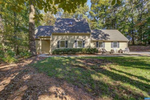 810 Quail Ridge Cir, Earlysville, VA 22936-9592