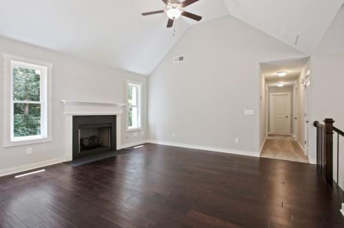 3709 Centerview Dr, Marietta, GA 30066-0026