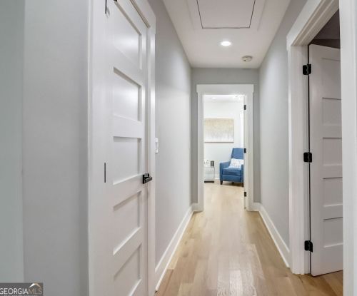 740 Moores Mill Rd, Atlanta GA  30327-1561 exterior