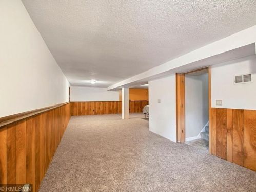 603 Guthrie Ave, Saint Paul MN  55128-6714 exterior