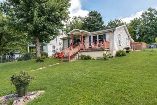 520 Hayes St, Springfield, TN 37172-3006