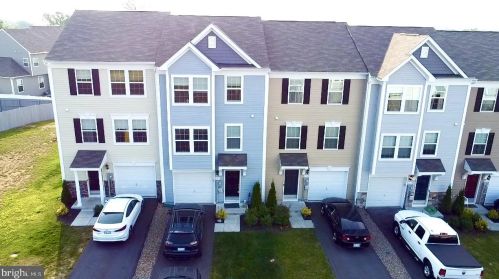 456 Rumbling Rock Rd, Hedgesville, WV 25427-4432