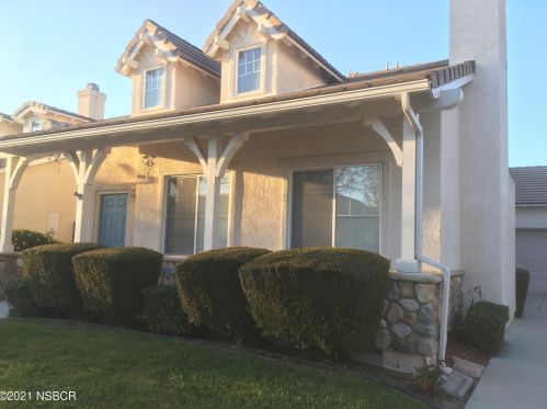 1021 Hartley Pl, Santa Maria, CA 93455-7426