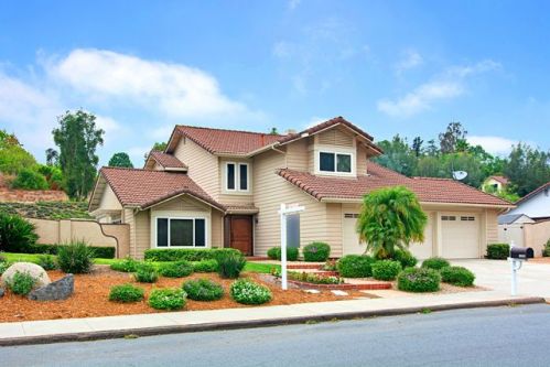 14844 Derringer Rd, Poway, CA 92064-3057