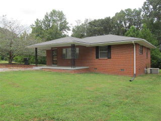 217 Lee Cir, Fort Donelson National Milit, TN 37058-3224