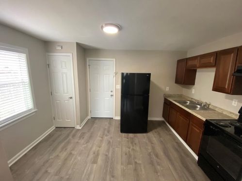 6415 Godfrey Ave, Dallas TX  75217-5033 exterior