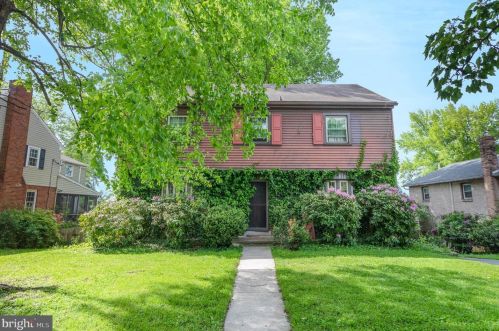 3203 Schoolhouse Ln, Harrisburg, PA 17109-4631