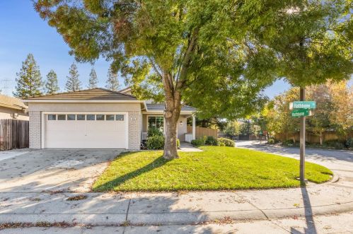 952 Rathbone Cir, Folsom, CA 95630-8535