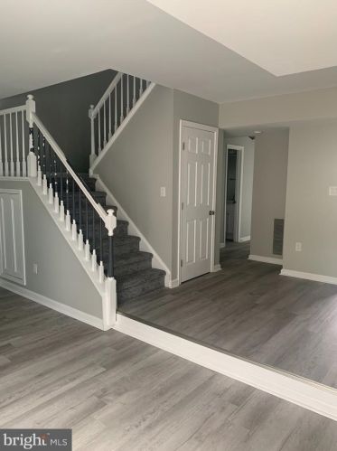 2208 Hamway Dr, Fredericksburg, VA 22407-1377