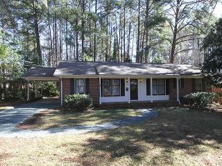 3811 Somerset Dr, Durham, NC 27707-5016