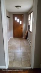 1332 Margaret St, Saint Paul MN  55106-4723 exterior