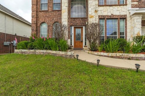8112 Geranium Ln, Fort Worth TX  76123-1898 exterior