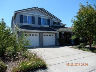909 Reading Way, Vacaville, CA 95687-4366
