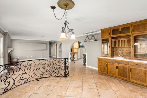 15740 Rancho Viejo Dr, Riverside CA  92506-5820 exterior