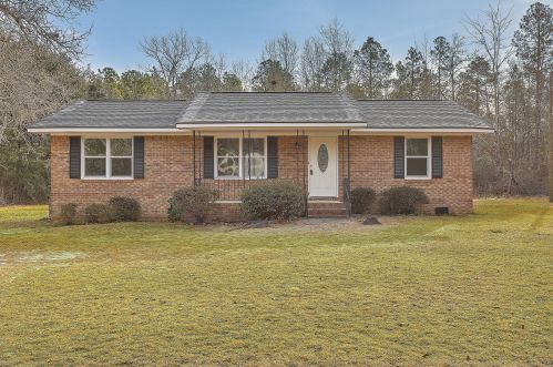 159 Alpine Rd, Swansea, SC 29160-9104
