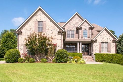 7403 Cold Harbor Ct, Fairview, TN 37062-9609