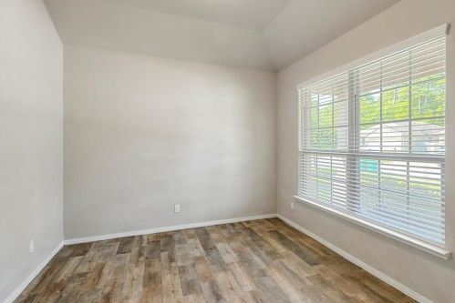 11487 Woodmark, Conroe TX  77304-1795 exterior