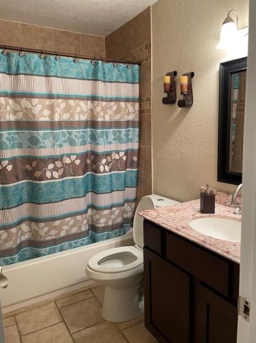 1801 Whiteoak Dr, Garland TX 75040-5410 exterior