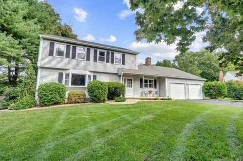 33 Alexander Pl, Wapping, CT 06074-1362