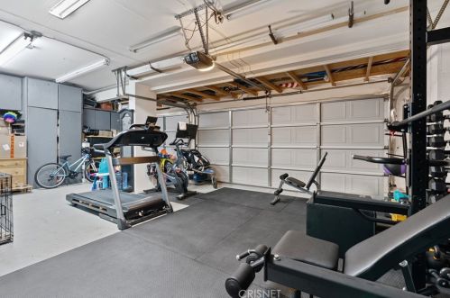 1349 Fitzgerald Rd, Simi Valley CA  93065-4480 exterior