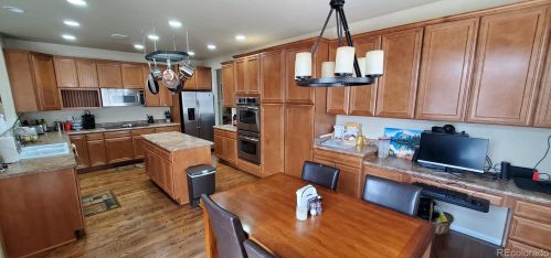 3348 Nepal Way, Aurora CO 80013-9019 exterior