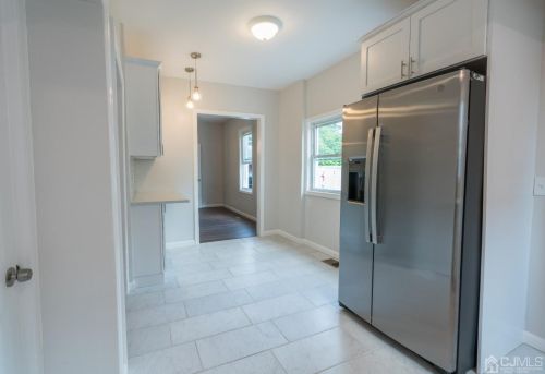 11 Westside Ave, Tinton Falls NJ  07701-1409 exterior