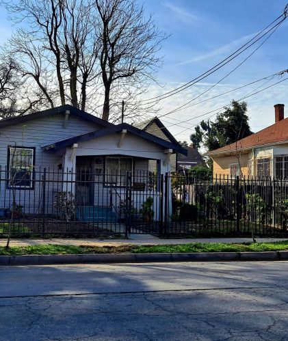 228 Rose St, Stockton, CA 95203-2523