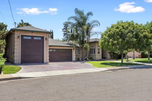 1100 Tornell Ave, Turlock, CA 95382-1524