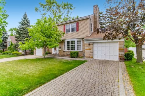 437 Dunton Ave, Arlington Hts, IL 60004-5907