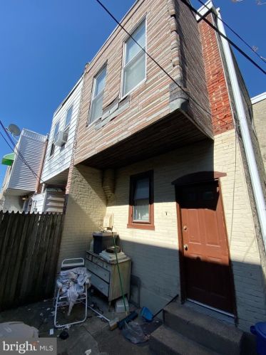3035 Emerald St, Philadelphia, PA 19134-3143