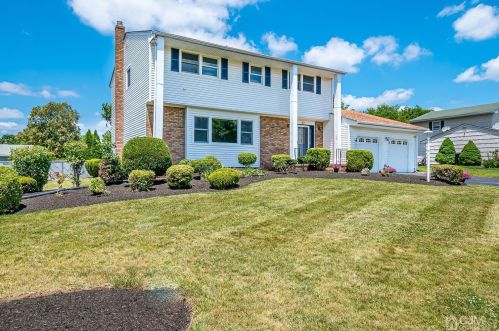 20 Charlton Ave, Piscataway, NJ 08854-5212