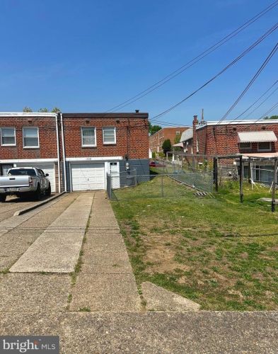 8603 Bustleton Ave, Philadelphia PA  19152-1205 exterior
