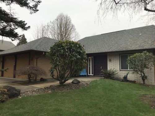 6588 Montego Bay St, Portland, OR 97267-1944