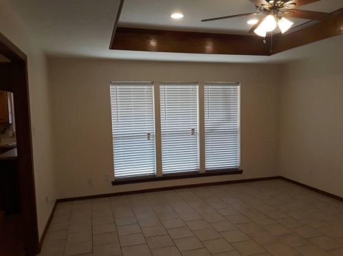 10316 Bernardin Cir, Dallas TX  75243-2601 exterior